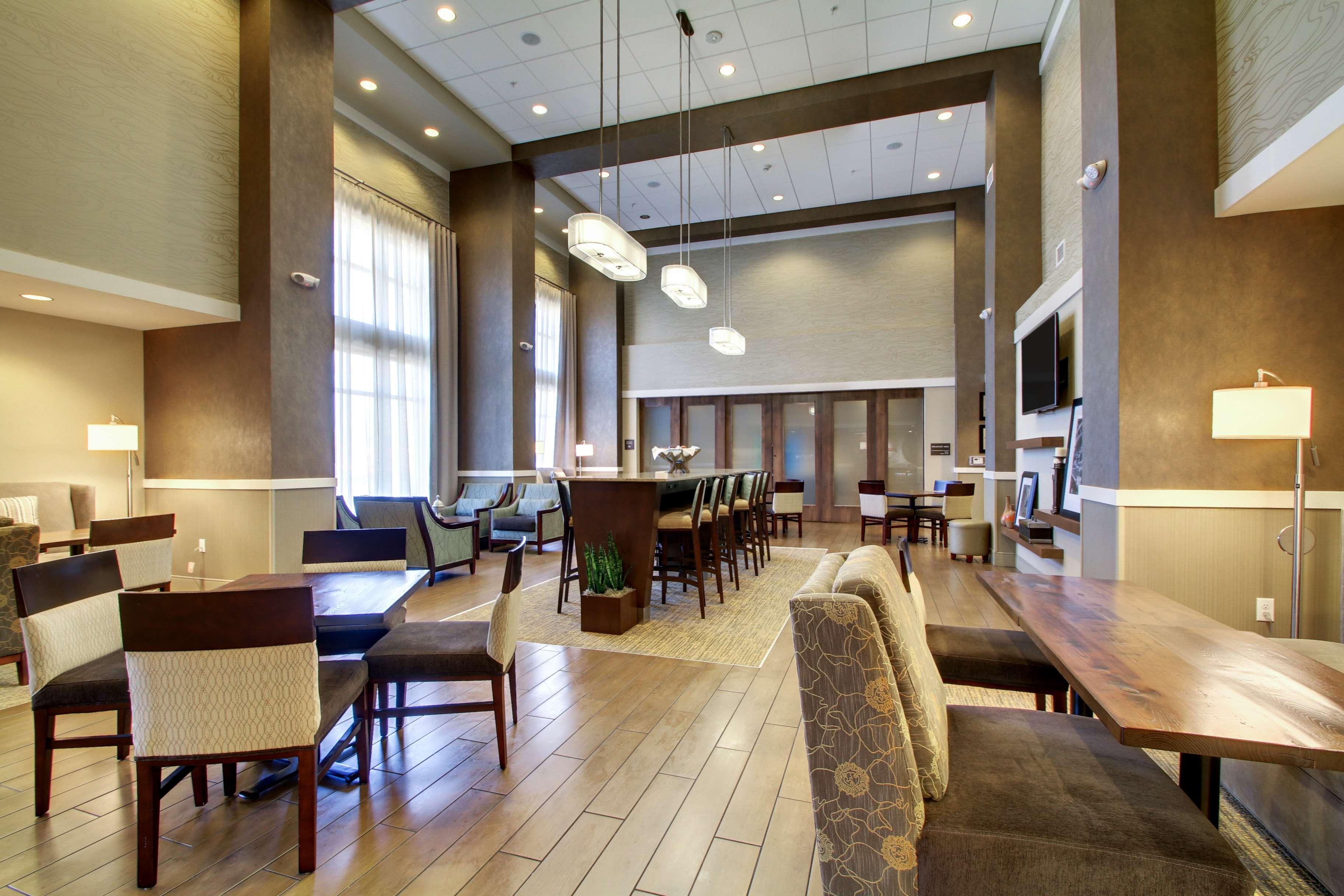 Hampton Inn & Suites Milwaukee West West Allis Eksteriør billede