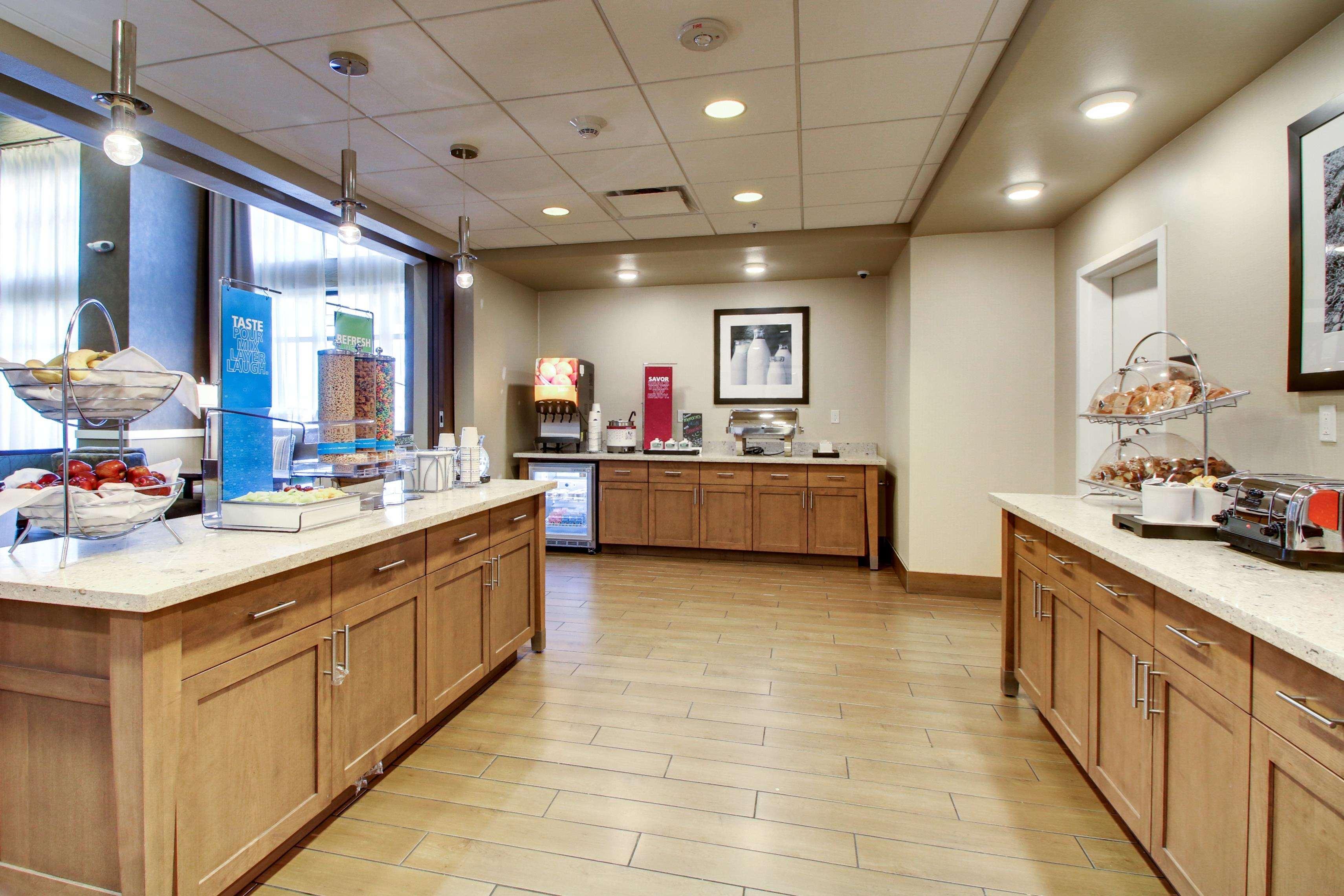 Hampton Inn & Suites Milwaukee West West Allis Eksteriør billede