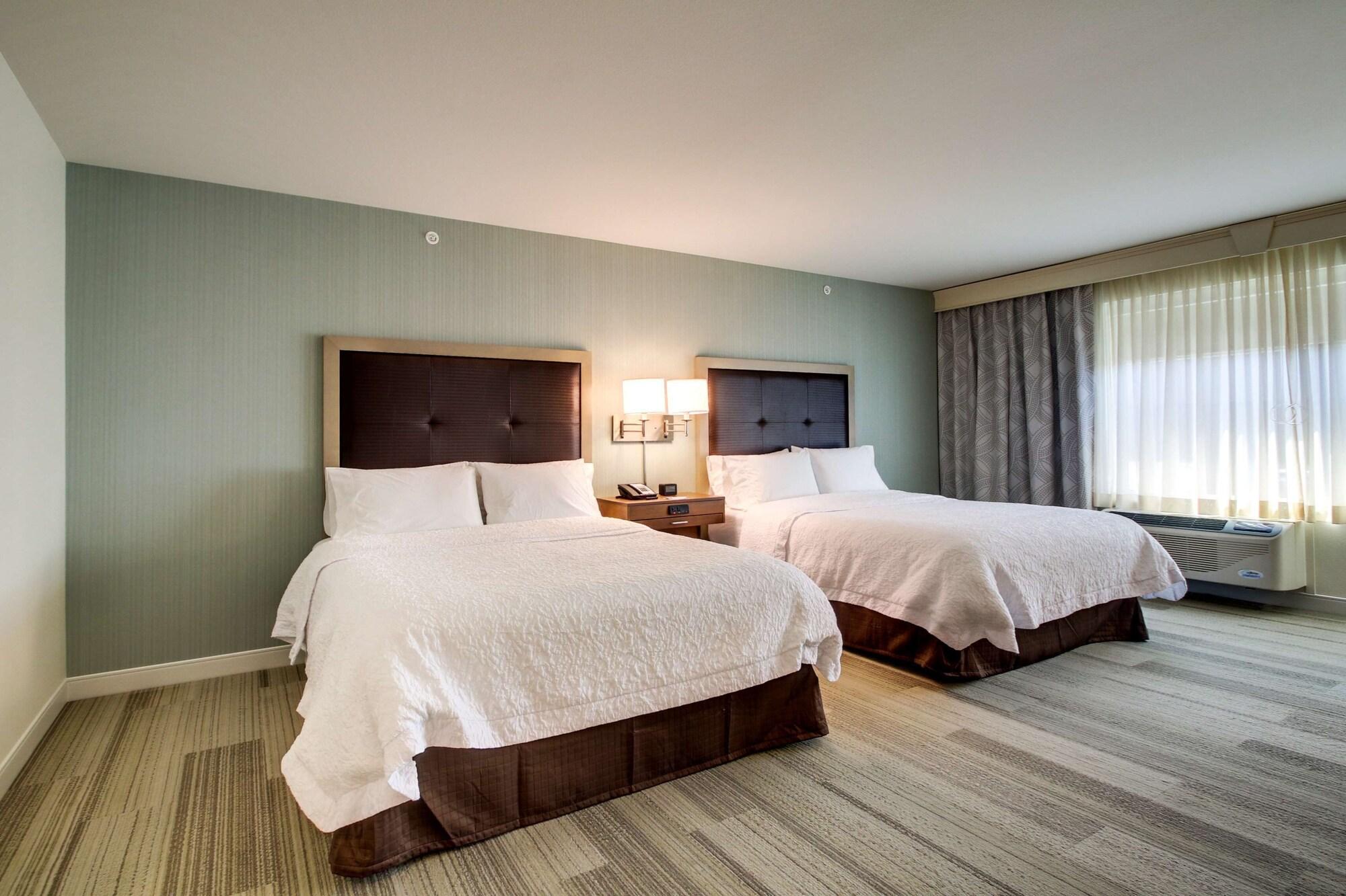 Hampton Inn & Suites Milwaukee West West Allis Eksteriør billede