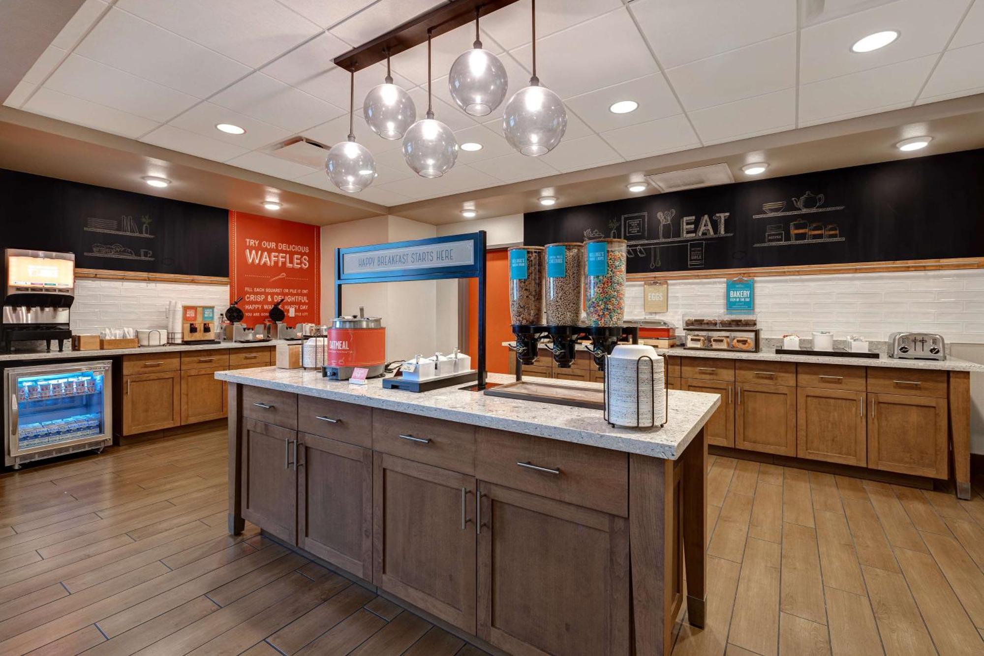 Hampton Inn & Suites Milwaukee West West Allis Eksteriør billede